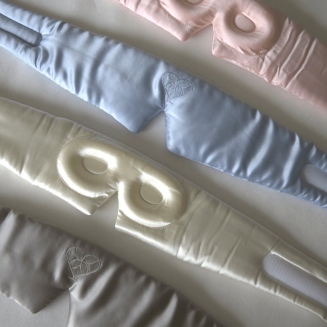 quatre masque en soie